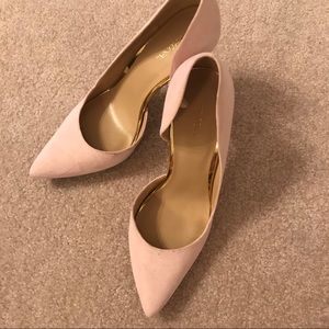 Light Pink Velvet Pointy Toe Pump